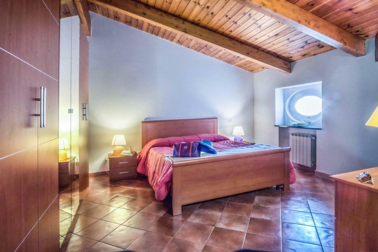 Amore Rentals - Maison Palazzo Correale Sorrento Ngoại thất bức ảnh