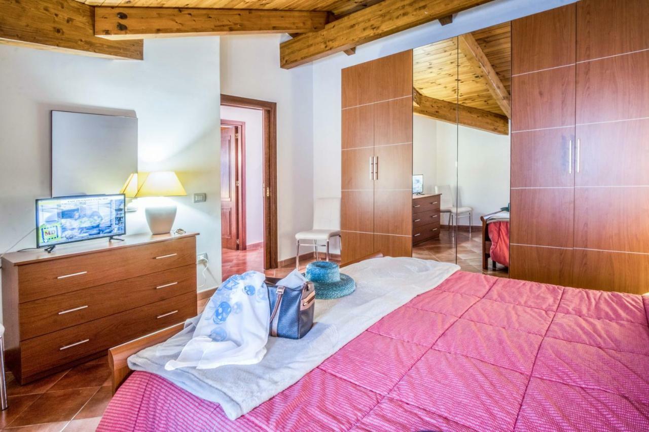 Amore Rentals - Maison Palazzo Correale Sorrento Ngoại thất bức ảnh