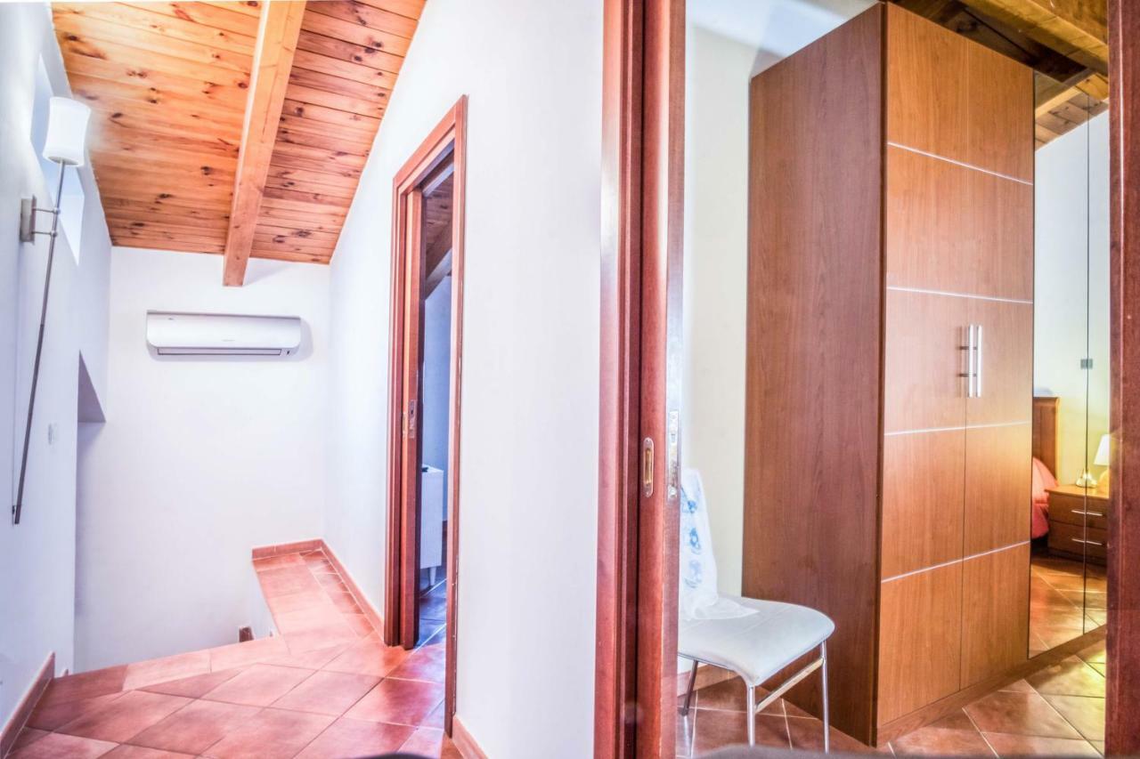 Amore Rentals - Maison Palazzo Correale Sorrento Ngoại thất bức ảnh