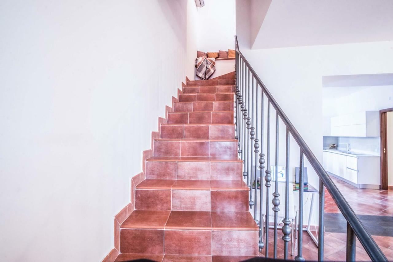 Amore Rentals - Maison Palazzo Correale Sorrento Ngoại thất bức ảnh
